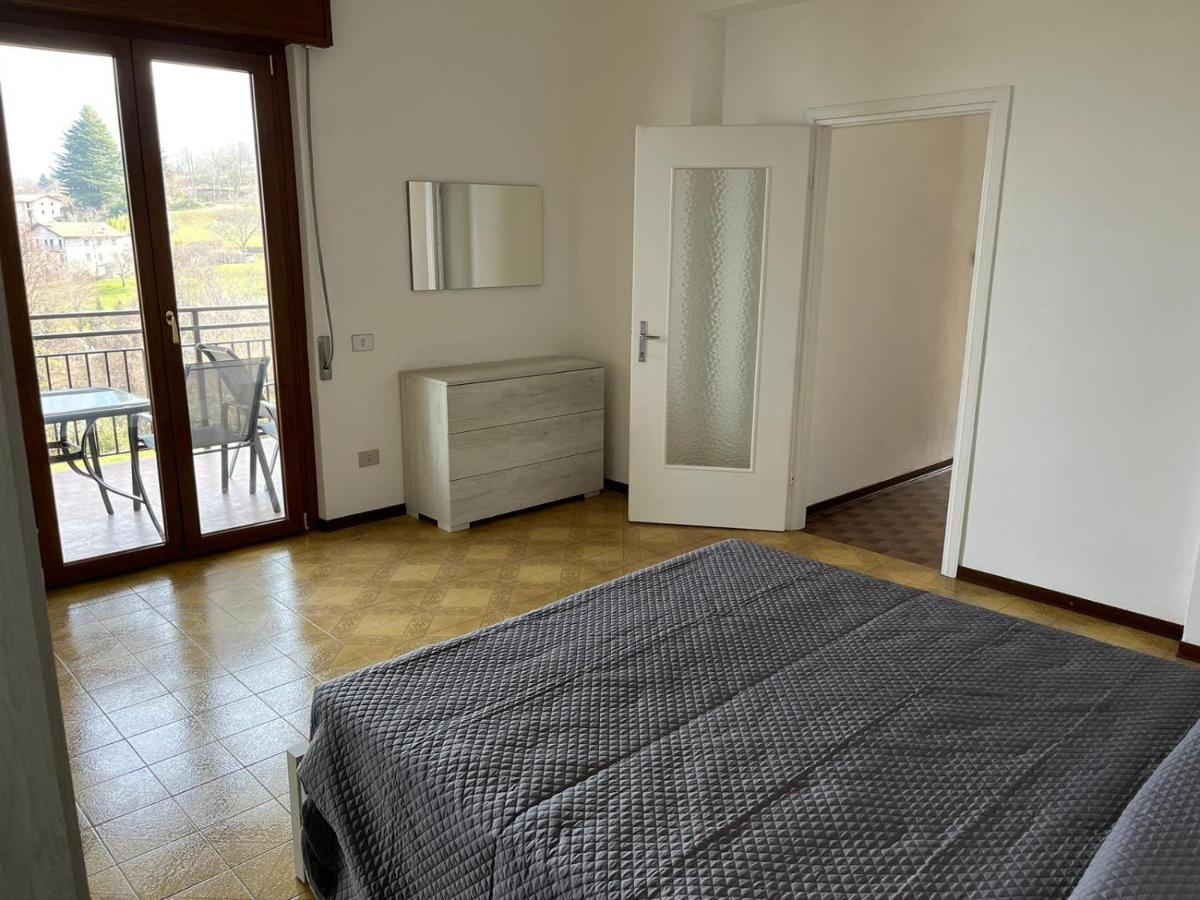Apartamento Casa Del Faggio Rosso Bellagio Exterior foto